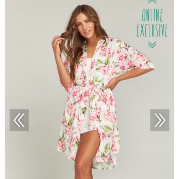 Show me your Mumu robe - Picture 5 of 5